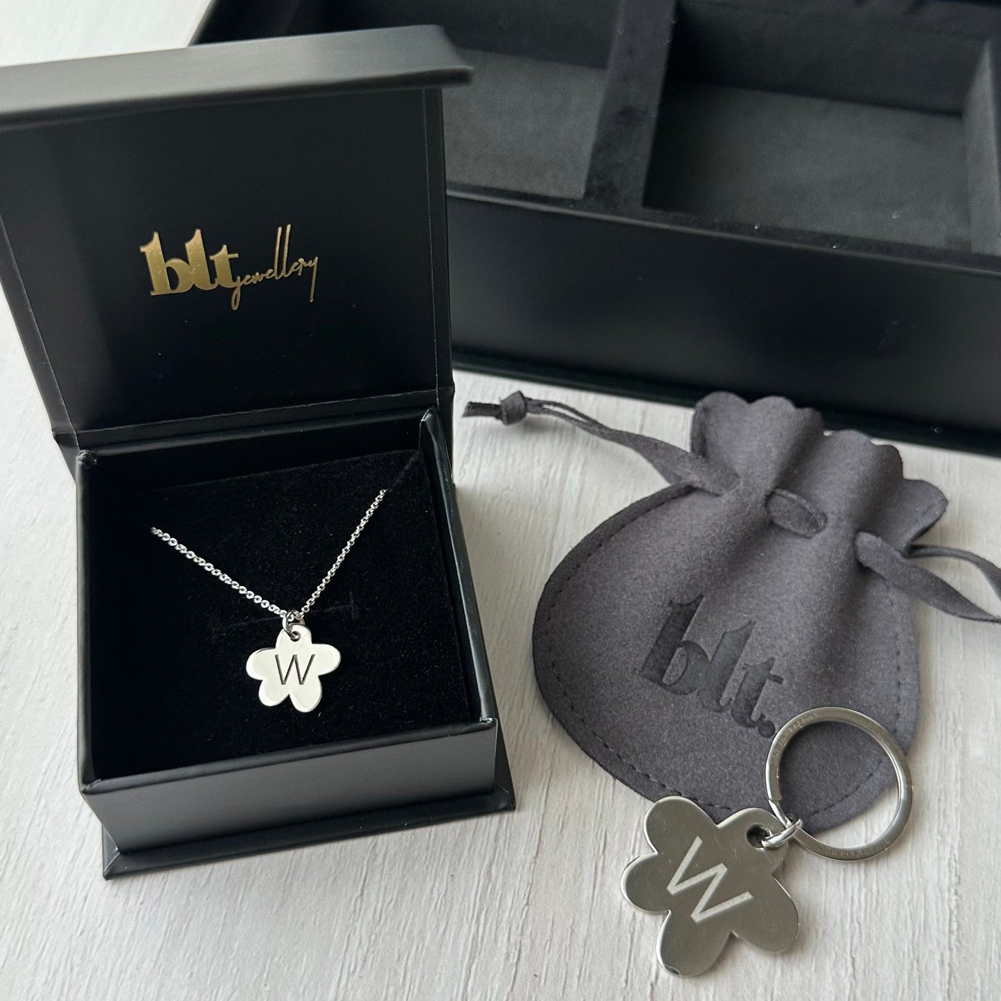 NECKLACE GIFT SET