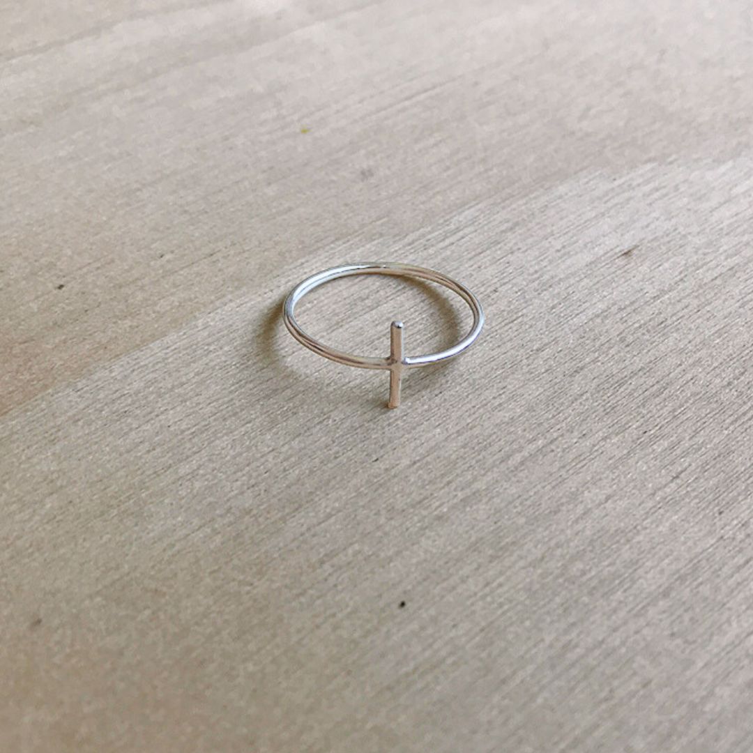 Mini Cross Ring