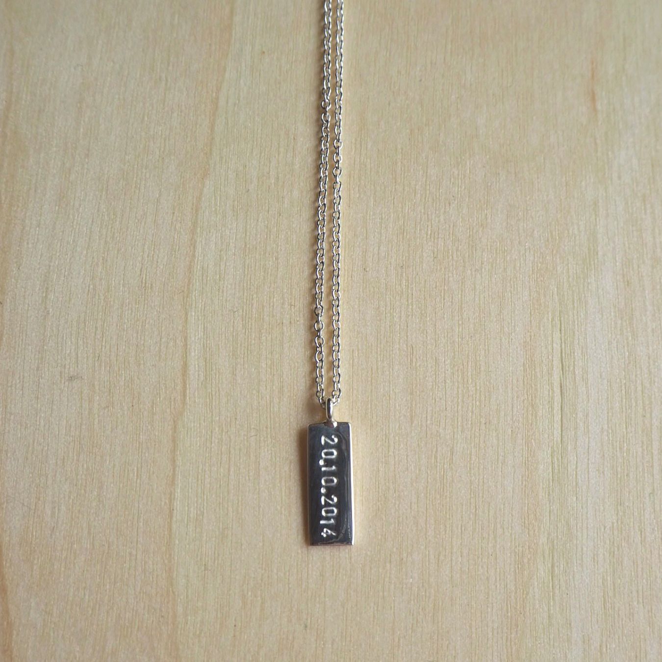 Single Mini Bar Necklace