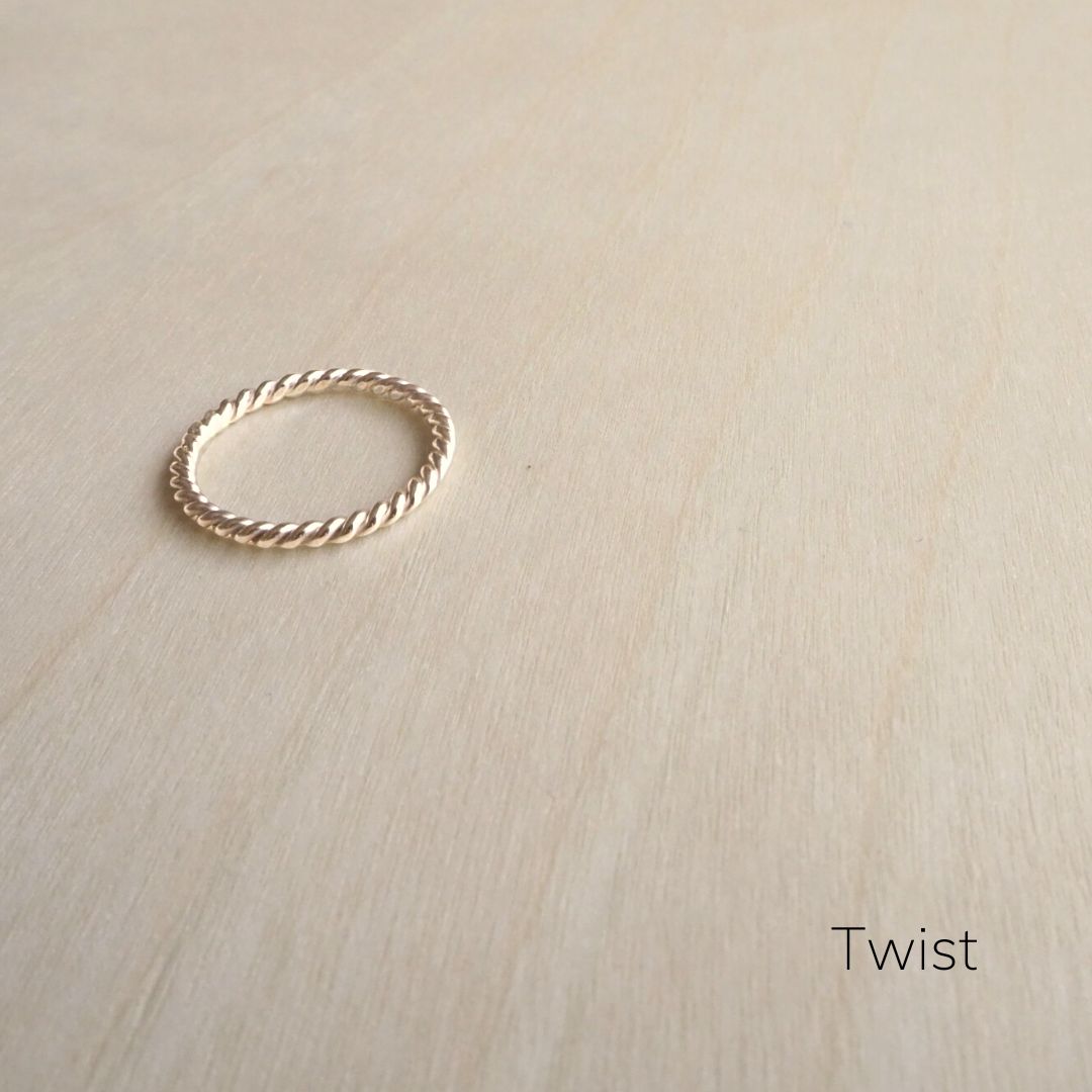 Stacking Ring in 9ct Gold (Thin)